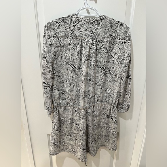 Katherine Barclay short romper - Picture 3 of 3